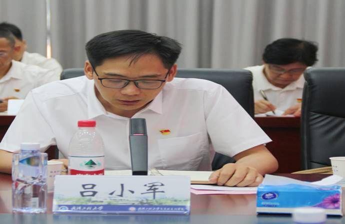 ˵��: c7ff4ac0beb8a82044ae843d5ee3f55