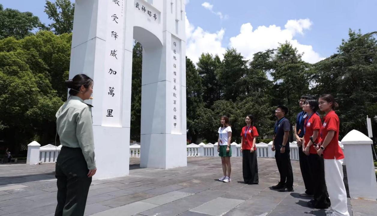 ¶¶È¦(ÖйúÇø)ÈËÉú¾ÍÊDz«!