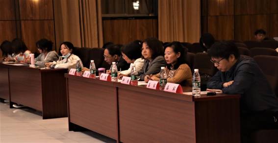 һȺ����������ǰ��ò���Զ�����